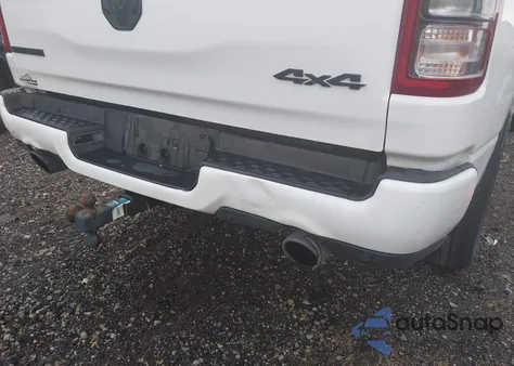 2023 Ram 1500 Big Horn 4X4 6'4 Box z USA, uszkodzony, nr VIN 1C6SRFBT7PN587889